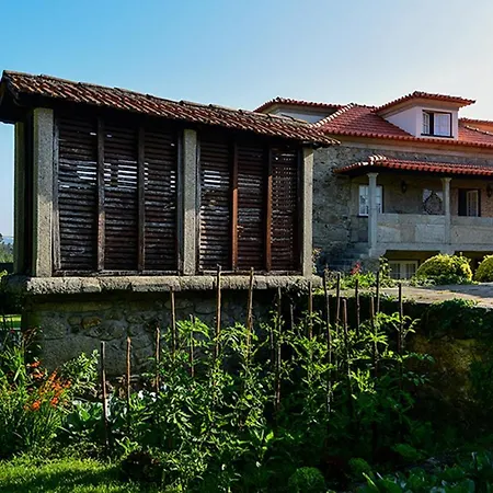 Villa With 3 Bedrooms In Fragoso With Wonderful Mountain View Private Pool Enclosed Garden 9 Km From The Beach 빌라